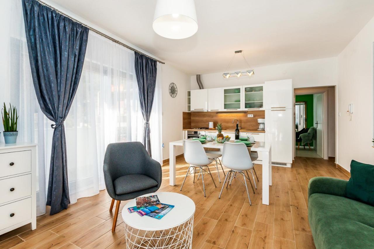 Apartments Tanya Sibenik Bagian luar foto