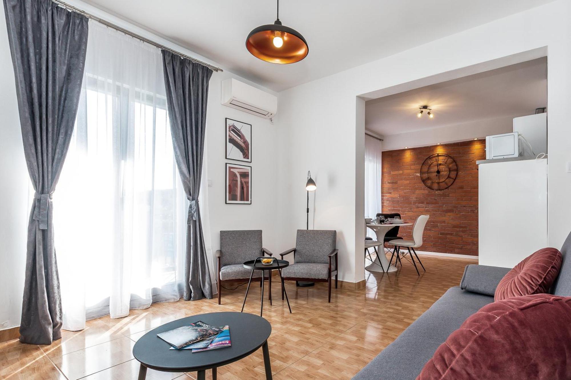 Apartments Tanya Sibenik Bagian luar foto